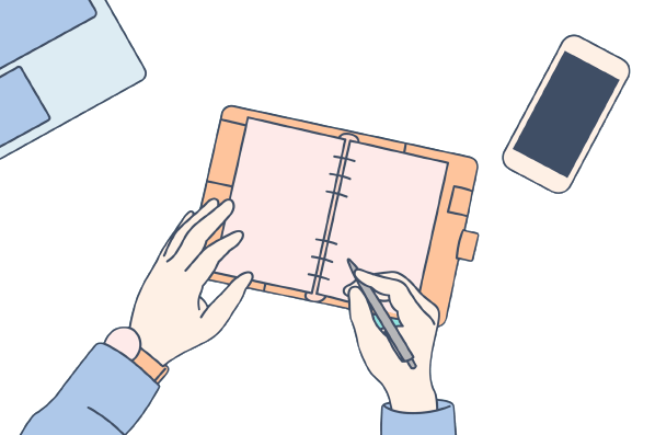 Руки пишут в блокноте